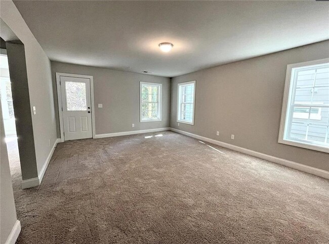 Building Photo - 661 Crosshaven Dr