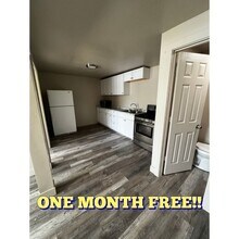 Building Photo - 500 S Main St