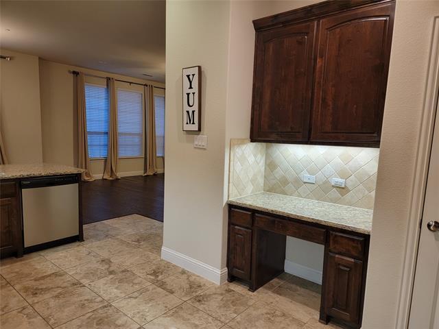 Building Photo - 4667A Rhett Ln