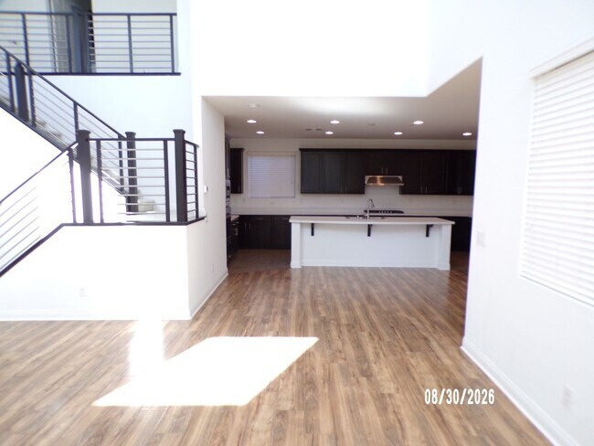 Building Photo - 1051 Whitworth Ave