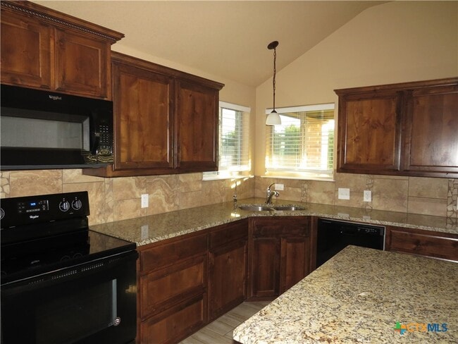 Building Photo - 10102 Taylor Renee Dr