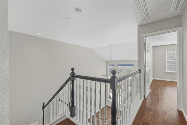 Building Photo - 936 Englewood Ln