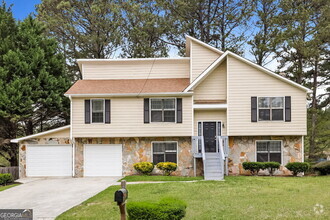Building Photo - 2935 Sandy Cir