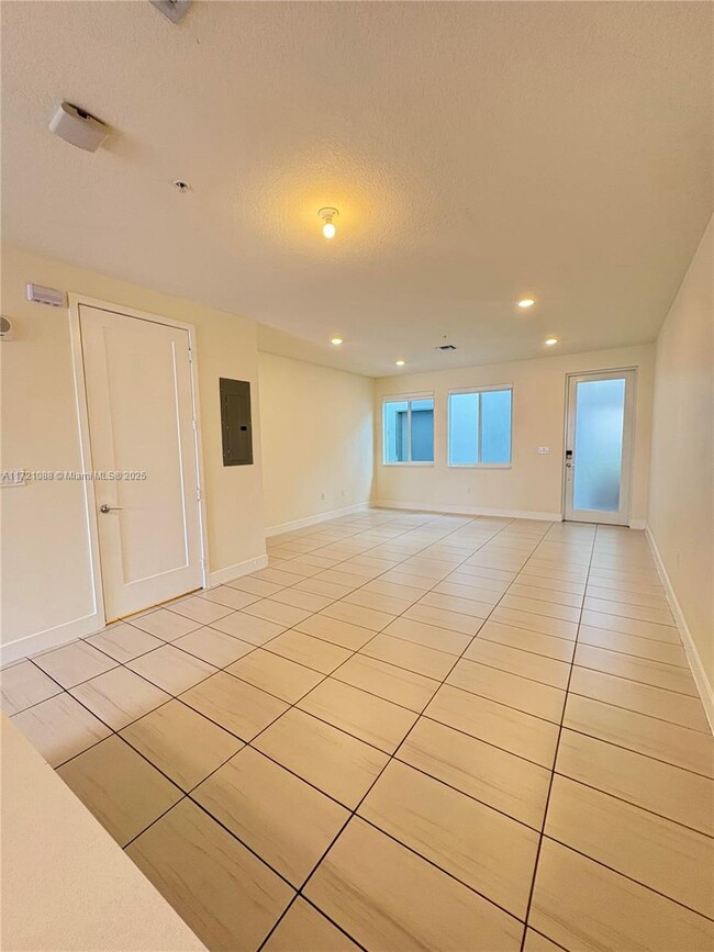 Building Photo - 6450 NW 102nd Ct