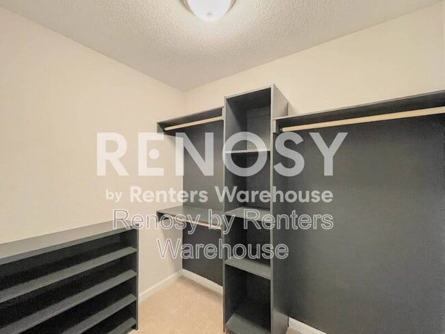 Building Photo - 6941 Minnie Ave