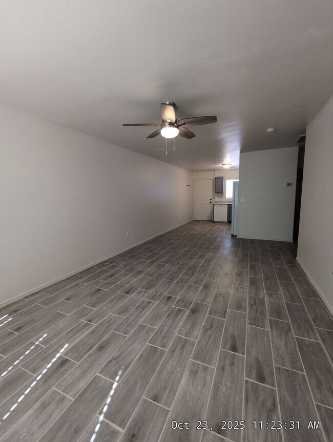 Building Photo - 9978 W Century Dr