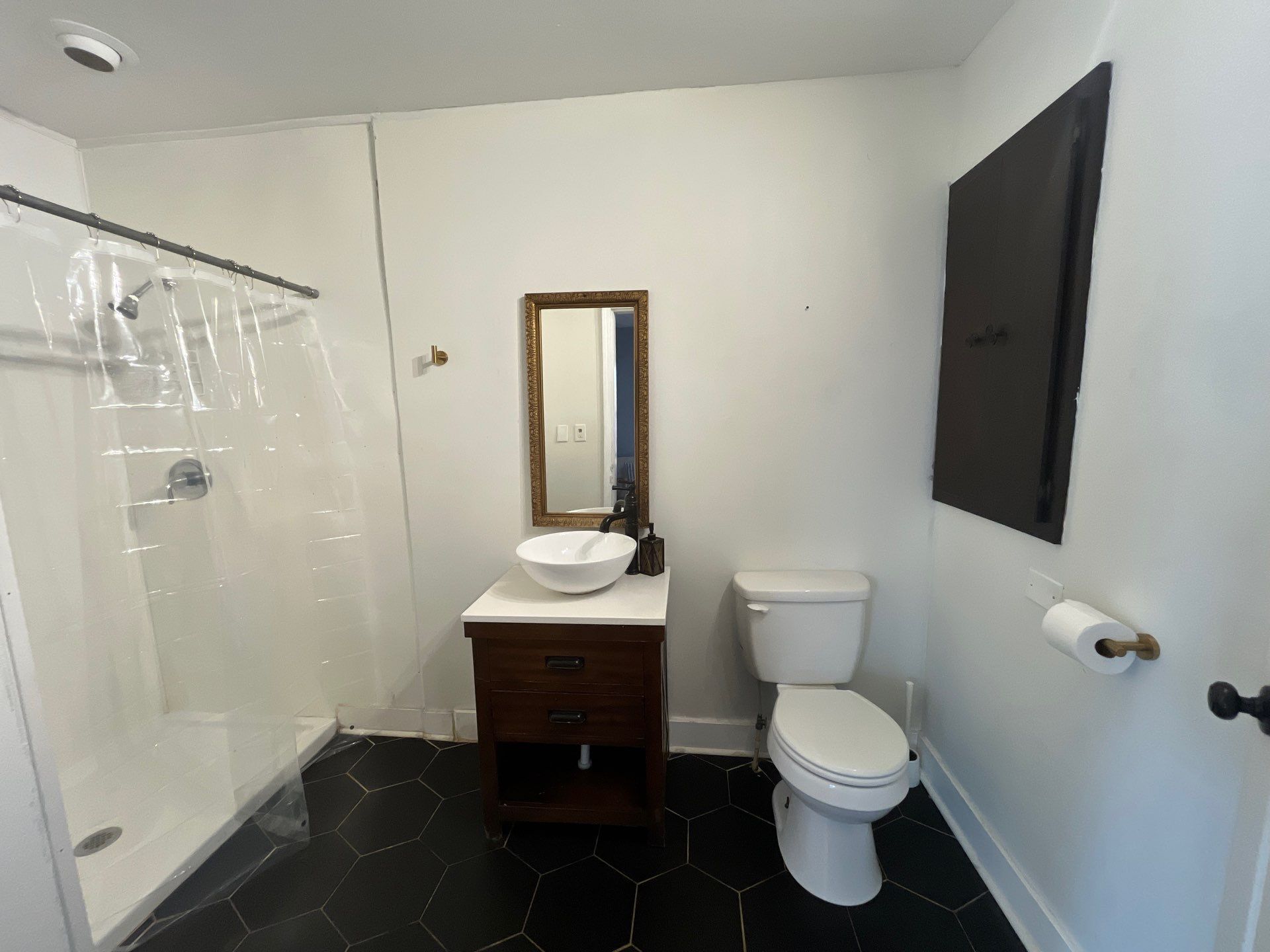 Building Photo - 624 N Highland Ave