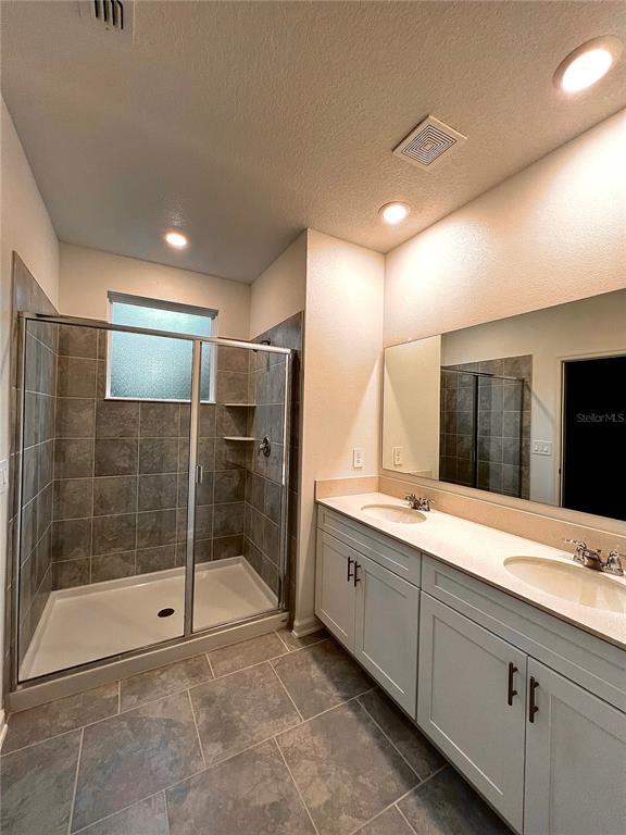 Building Photo - 7528 Stone Crk Trl