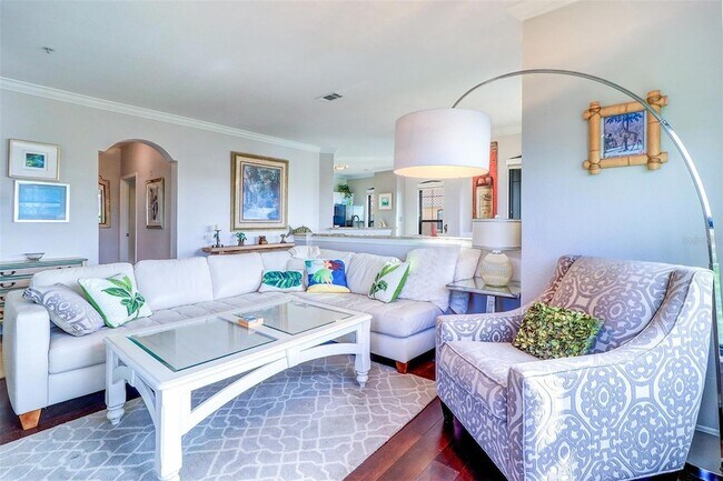 Building Photo - 2749 Via Cipriani