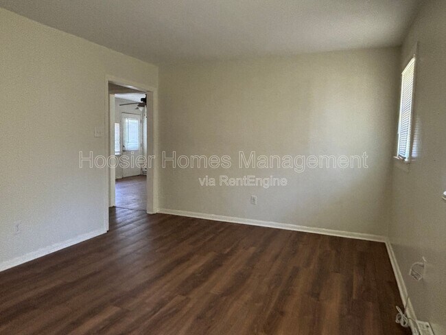 Building Photo - 1739 Kildare Ave