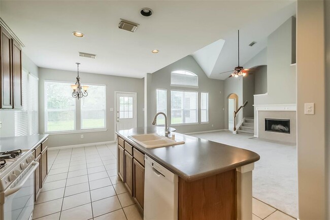Building Photo - 17627 Quiet Loch Ln