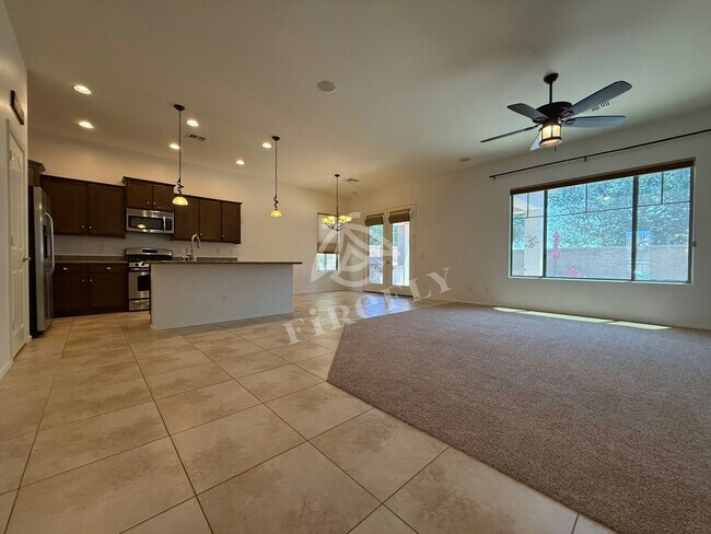 Building Photo - 12873 N 175th Dr