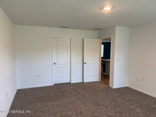 Building Photo - 5716 Bluetick Ct