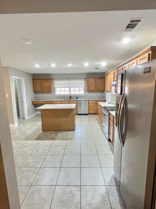 Building Photo - 4-BD, 3-BA Brick Home North of I10 in Biloxi's Shadow Creek Subdivision