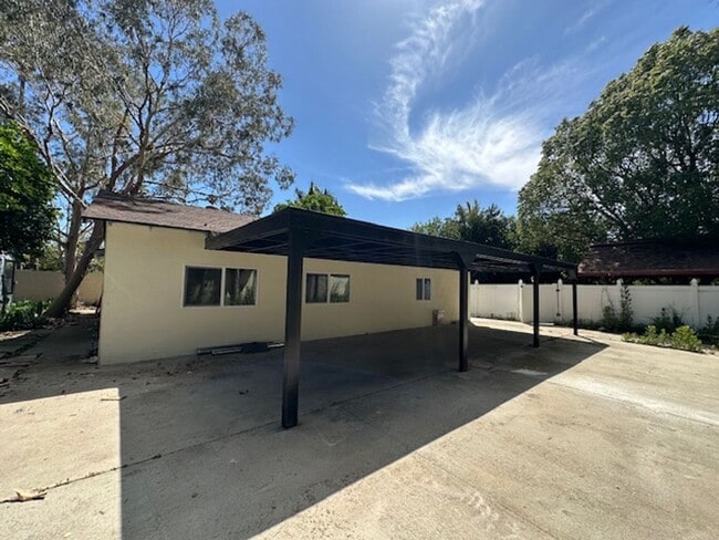 Building Photo - Just completed  brand new 3-bedroom, 2-bath ADU