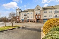 Building Photo - 1410 4th St Dr NW