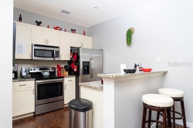 Building Photo - 2904 Edenshire Wy