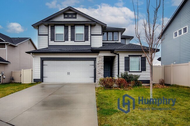 Primary Photo - Beautiful home in South East Boise