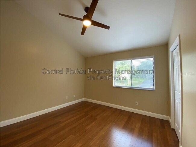 Building Photo - 587 Northbridge Dr