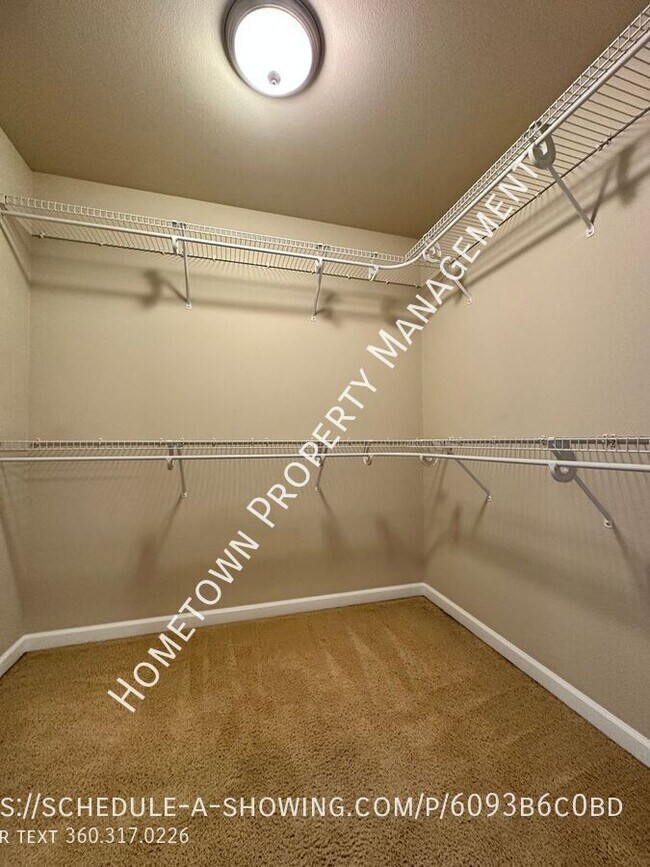 Building Photo - 4439 Fairweather St NE