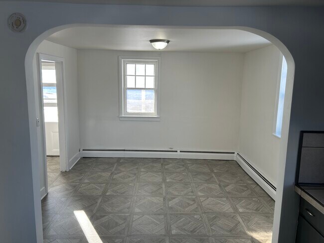 Building Photo - 1943 Smoketown School Rd