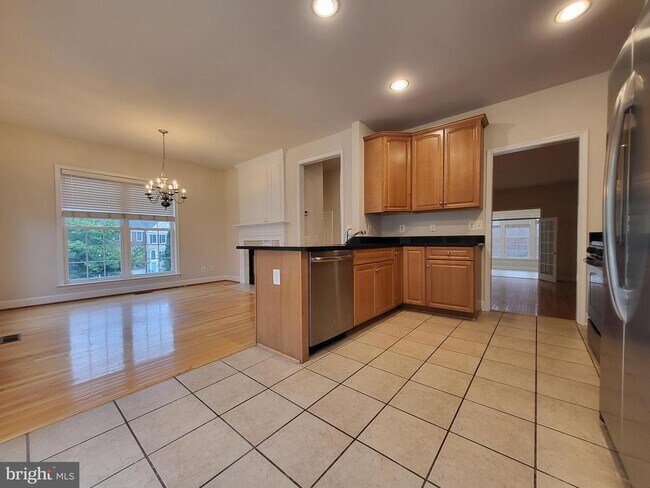 Building Photo - 9280 Laurel Ridge Crossing Rd