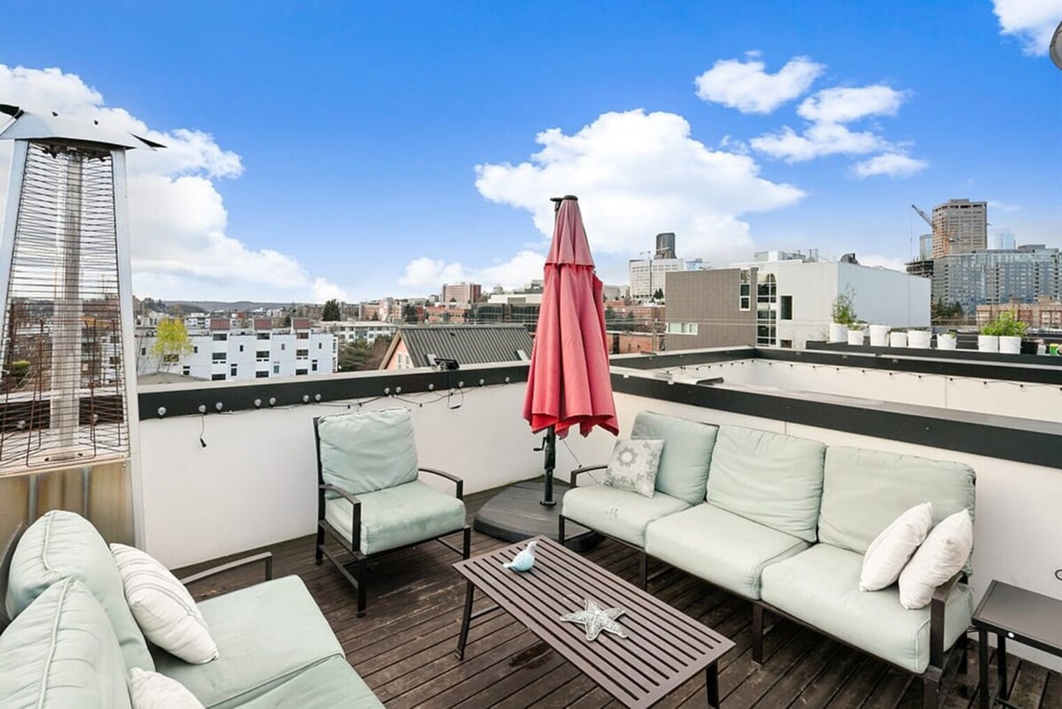 Building Photo - 915 14th Ave