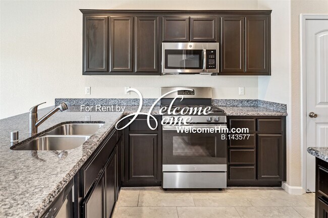 Building Photo - Beautiful Capital Village Home