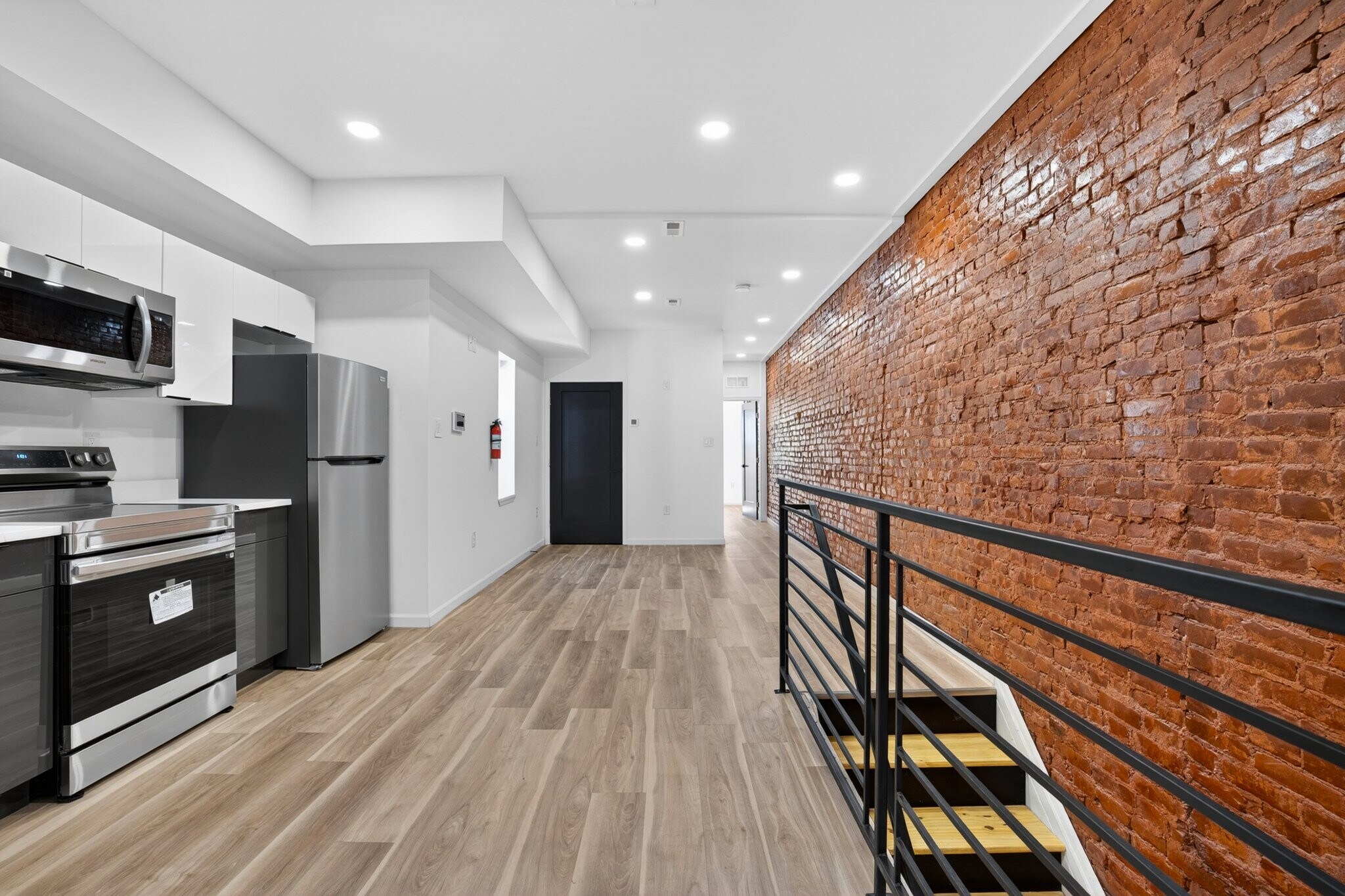 Building Photo - 3239 N 13th St