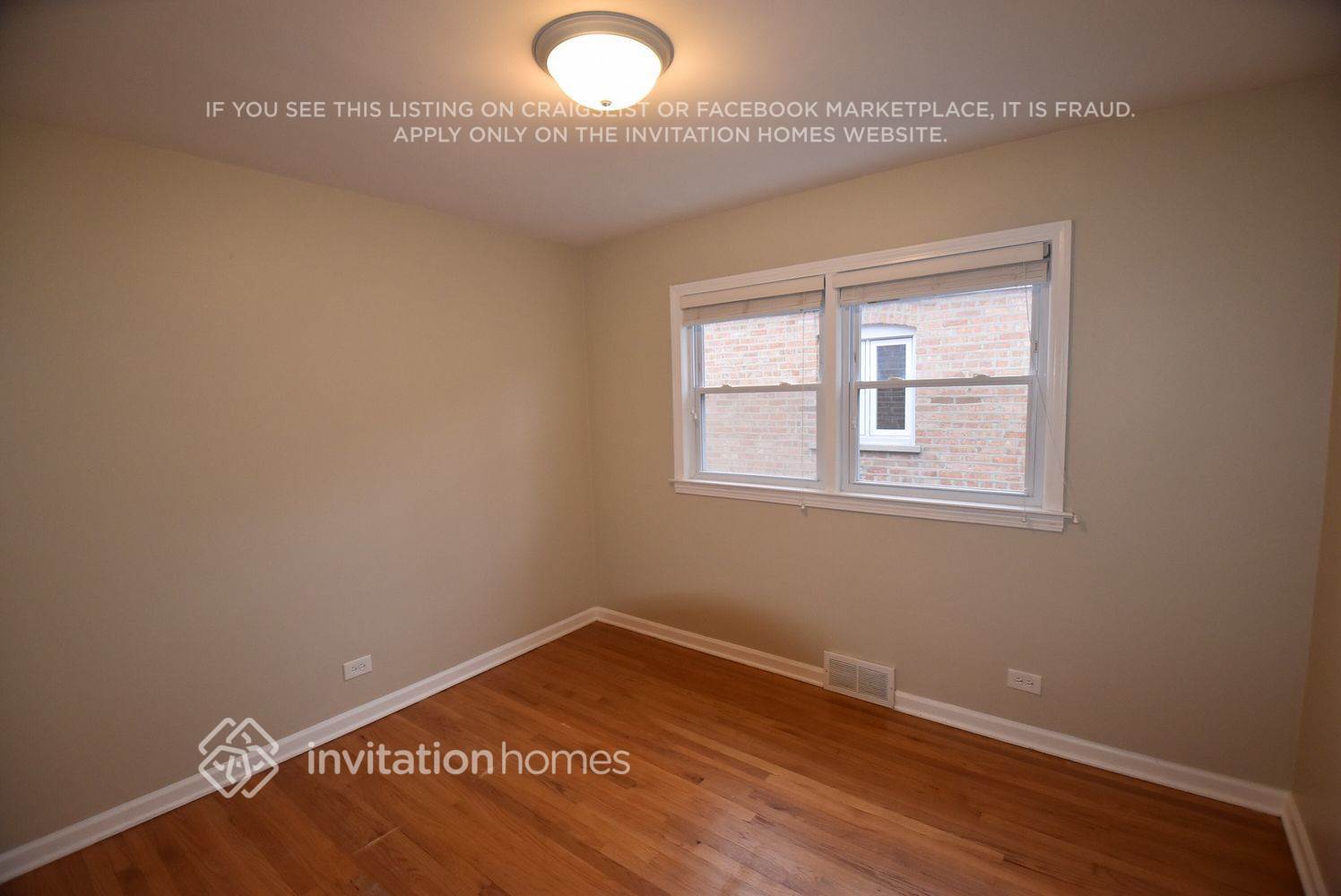 Building Photo - 5112 S Nashville Ave