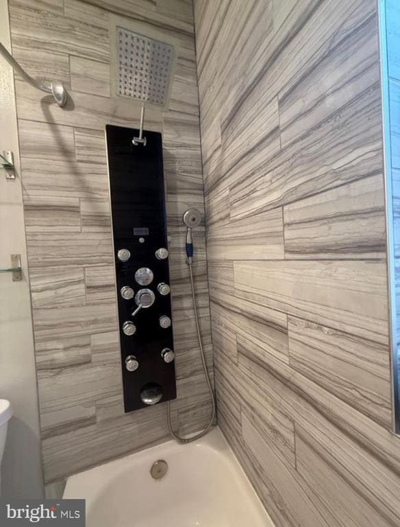 Building Photo - 768 Harvard St NW