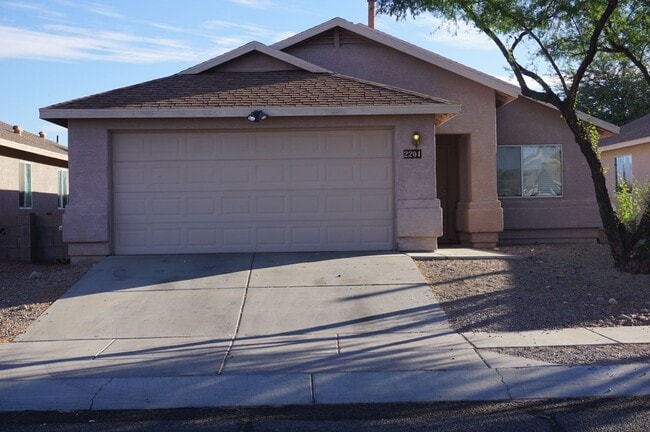 Building Photo - Popular Location, 3Bdm 2Ba Home