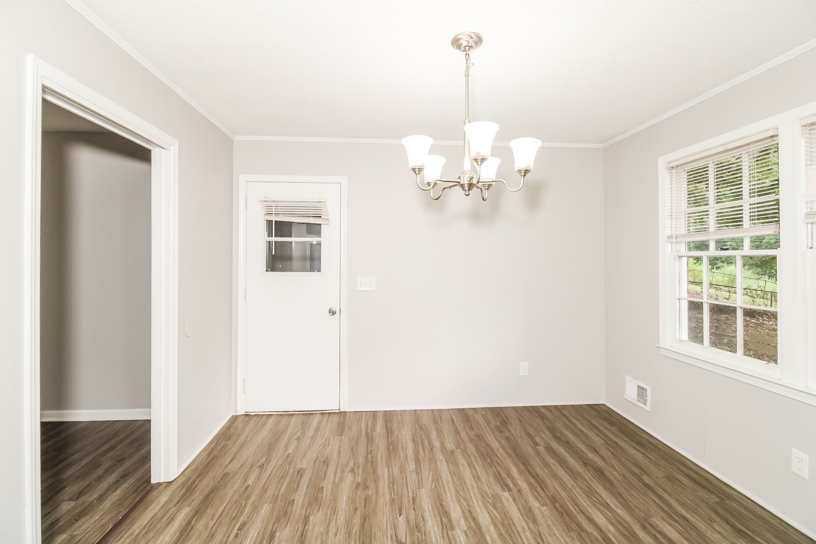 Building Photo - 194 Waterford Dr