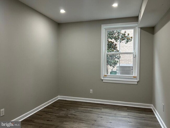 Building Photo - 2244 Castle Rock Square