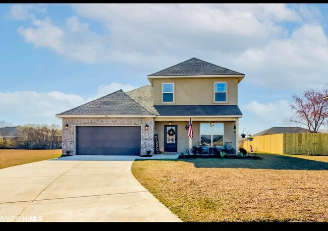 Primary Photo - 1000 Dalton Cir