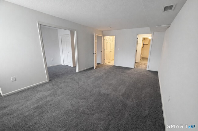 Building Photo - 114 Huckleberry Hill Rd