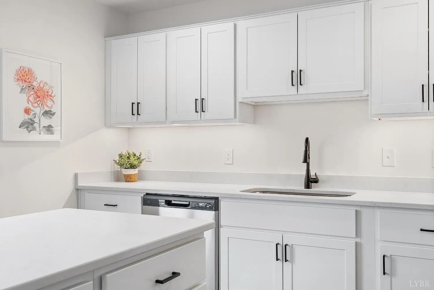 Building Photo - 1600 Wards Ferry Rd