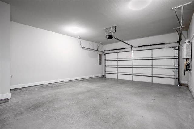 Building Photo - 929 Estelle Dr