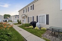 Building Photo - 1306 Cove Dr