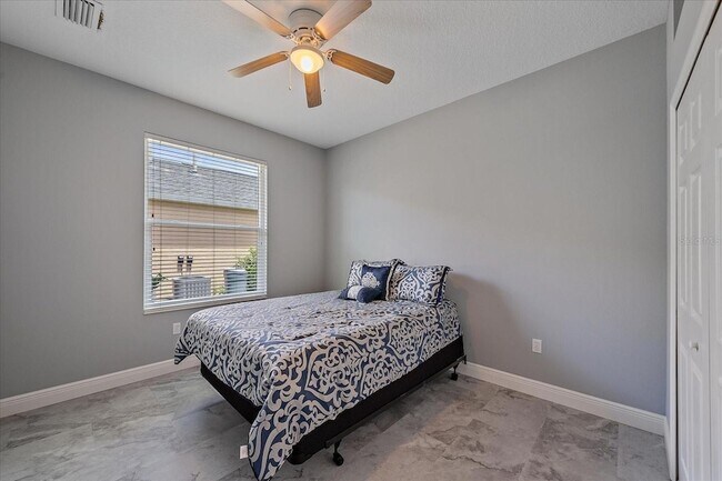 Building Photo - 8015 Spring Marsh Dr