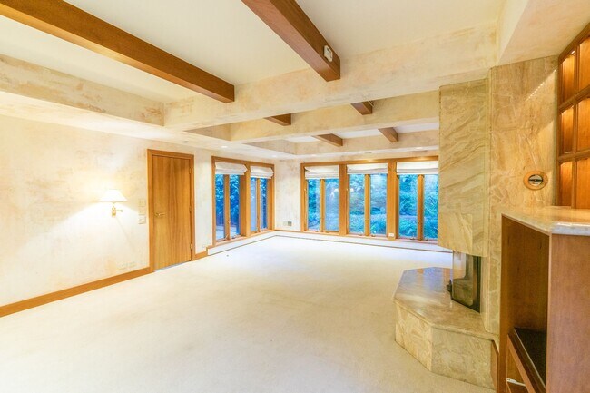 Building Photo - TWO WEEKS FREE! Stunning Architectural Masterpiece! 5BR+Yoga Studio/4.5BA! Ross! Views! Pool! Pet...
