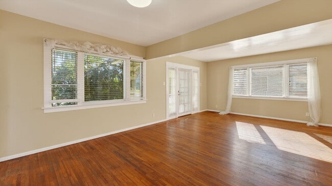 Building Photo - Wonderful Two Bedroom Home for Rent Long Beach