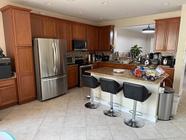 Building Photo - 1165 Islamorada Dr