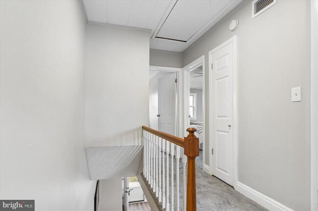 Building Photo - 403 Edmunds Way