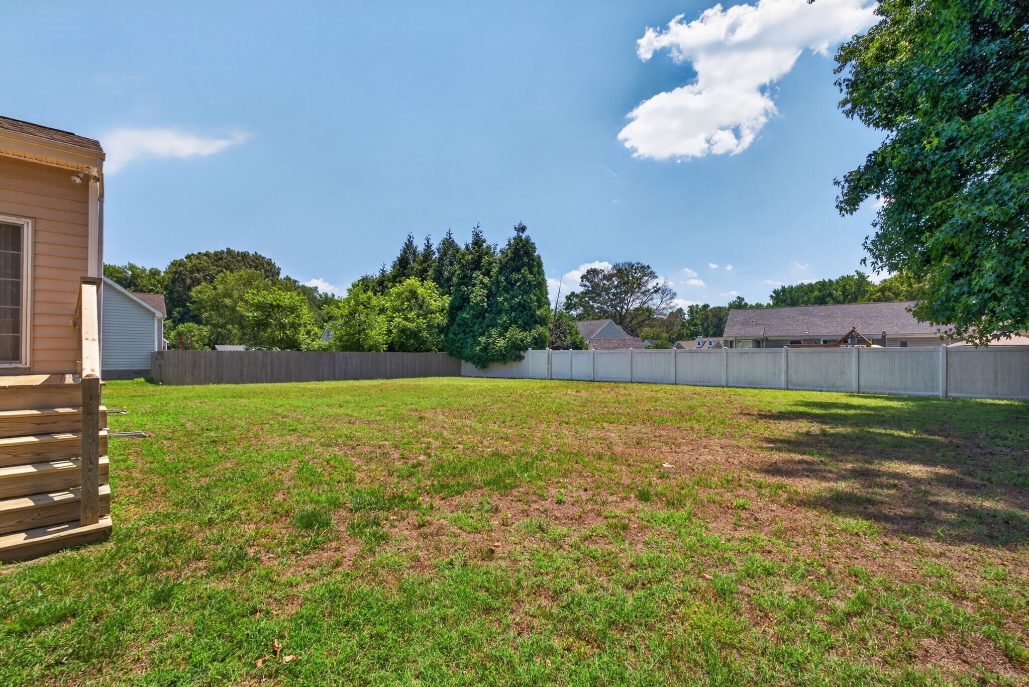 Building Photo - 23020 Britt Way