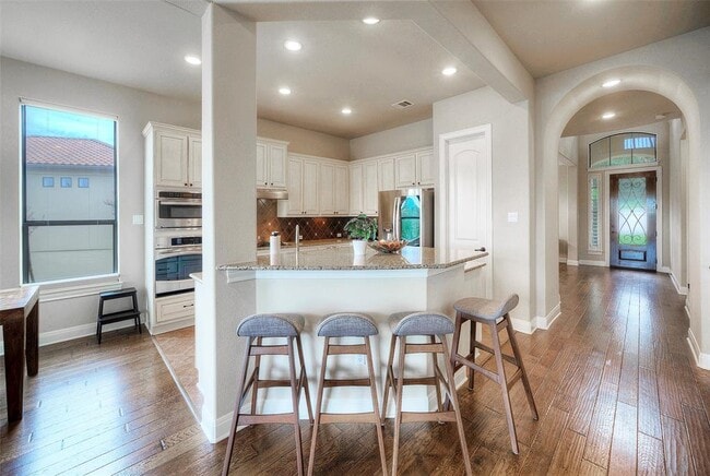 Building Photo - 10920 Bidens Pl