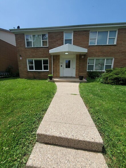 Primary Photo - 2501-2505 S 44th St.