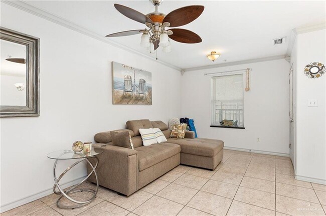 Building Photo - 9 E Campeche St