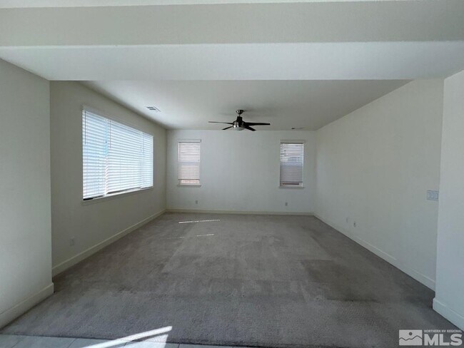 Building Photo - 9722 Quartette Dr