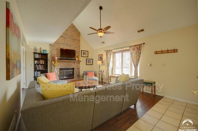 Building Photo - 3800 Stockade Ct